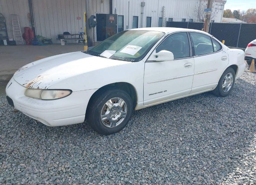 Photo 2 of 1998 Pontiac Grand PRIX SE (VIN 1G2WJ52M7WF279462)