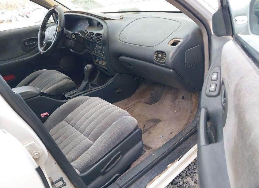 Photo 5 of 1998 Pontiac Grand PRIX SE (VIN 1G2WJ52M7WF279462)