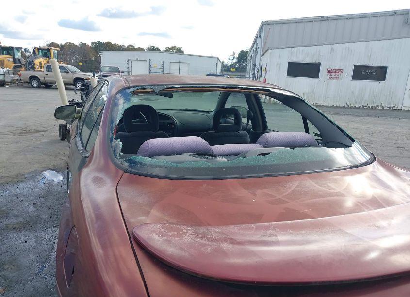 Photo 6 of 2002 Pontiac Grand PRIX SE (VIN 1G2WK52J02F245778)