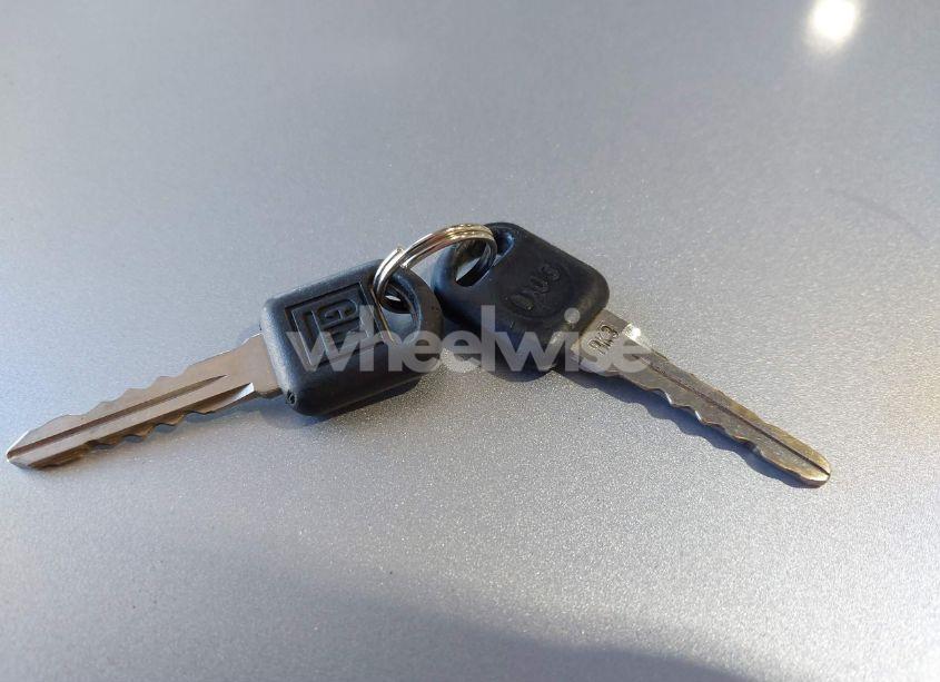 Photo 11 of 2002 Pontiac Grand PRIX SE (VIN 1G2WK52J22F154012)