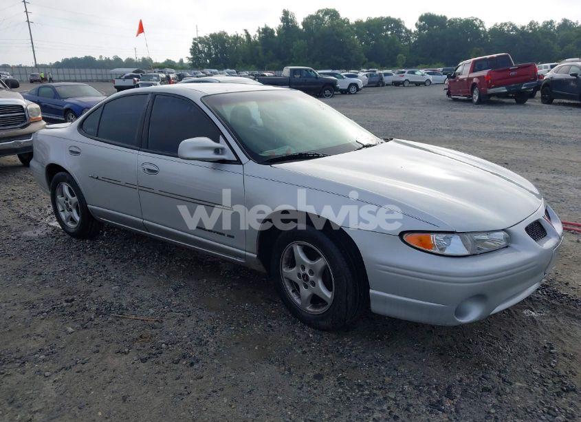 2002 Pontiac Grand PRIX SE (VIN 1G2WK52J42F124302) main photo