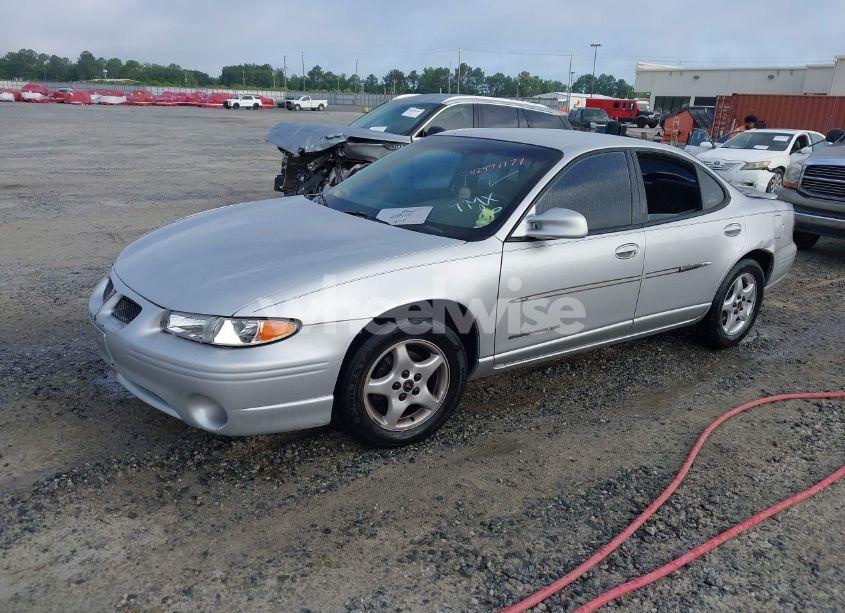 Photo 2 of 2002 Pontiac Grand PRIX SE (VIN 1G2WK52J42F124302)