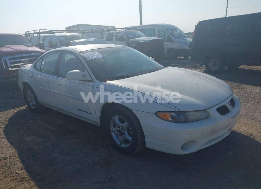 2002 Pontiac Grand PRIX SE (VIN 1G2WK52J42F256086) main photo