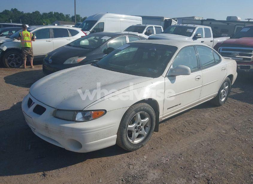 Photo 2 of 2002 Pontiac Grand PRIX SE (VIN 1G2WK52J42F256086)