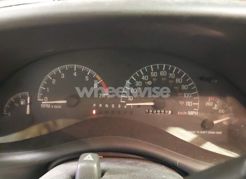 Photo 7 of 2002 Pontiac Grand PRIX SE (VIN 1G2WK52J62F164302)