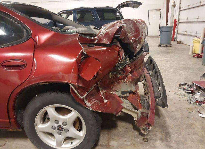 Photo 18 of 2001 Pontiac Grand PRIX SE (VIN 1G2WK52J71F175923)