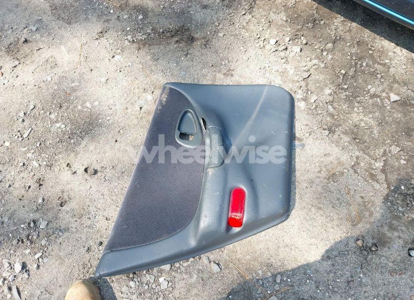 Photo 12 of 2002 Pontiac Grand PRIX SE (VIN 1G2WK52J72F179097)