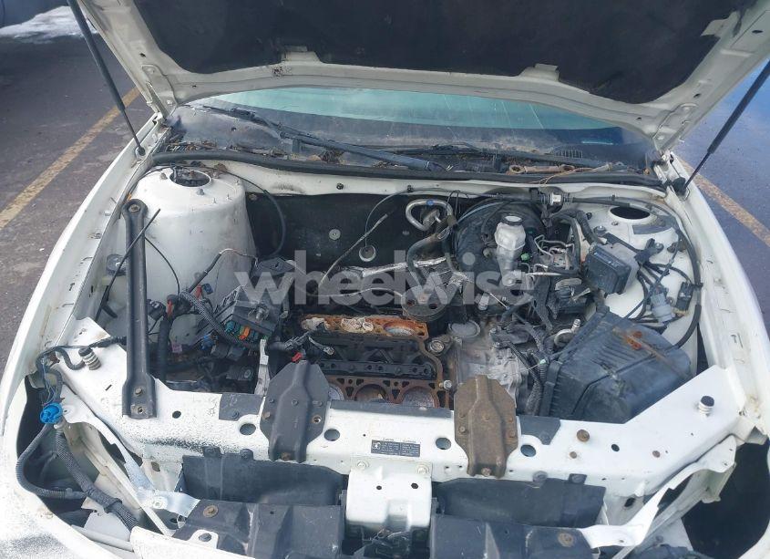 Photo 10 of 2002 Pontiac Grand PRIX SE (VIN 1G2WK52J72F264067)