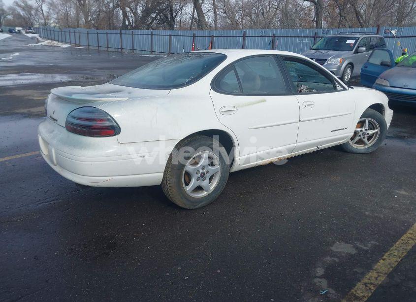 Photo 4 of 2002 Pontiac Grand PRIX SE (VIN 1G2WK52J72F264067)