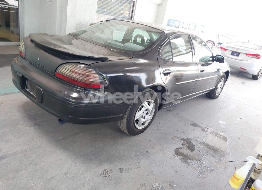 Photo 4 of 2003 Pontiac Grand PRIX SE (VIN 1G2WK52J93F138701)