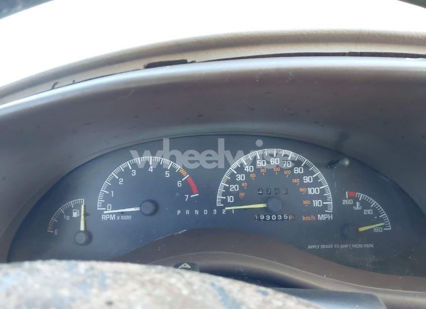 Photo 7 of 1998 Pontiac Grand PRIX GT (VIN 1G2WP1210WF219519)