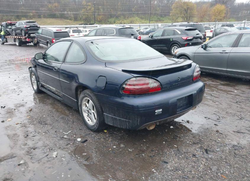 Photo 3 of 2002 Pontiac Grand PRIX GT (VIN 1G2WP12K02F135414)