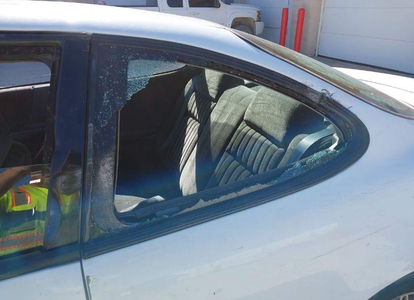 Photo 12 of 1997 Pontiac Grand PRIX GT (VIN 1G2WP12K5VF213738)