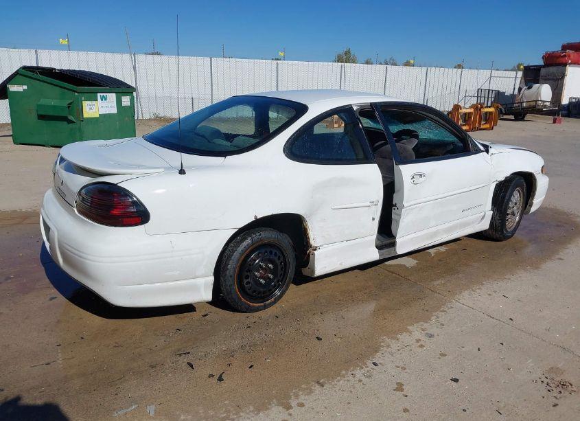 Photo 4 of 1997 Pontiac Grand PRIX GT (VIN 1G2WP12K5VF213738)
