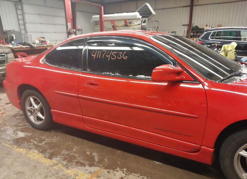 Photo 13 of 2000 Pontiac Grand PRIX GT (VIN 1G2WP12K6YF102829)