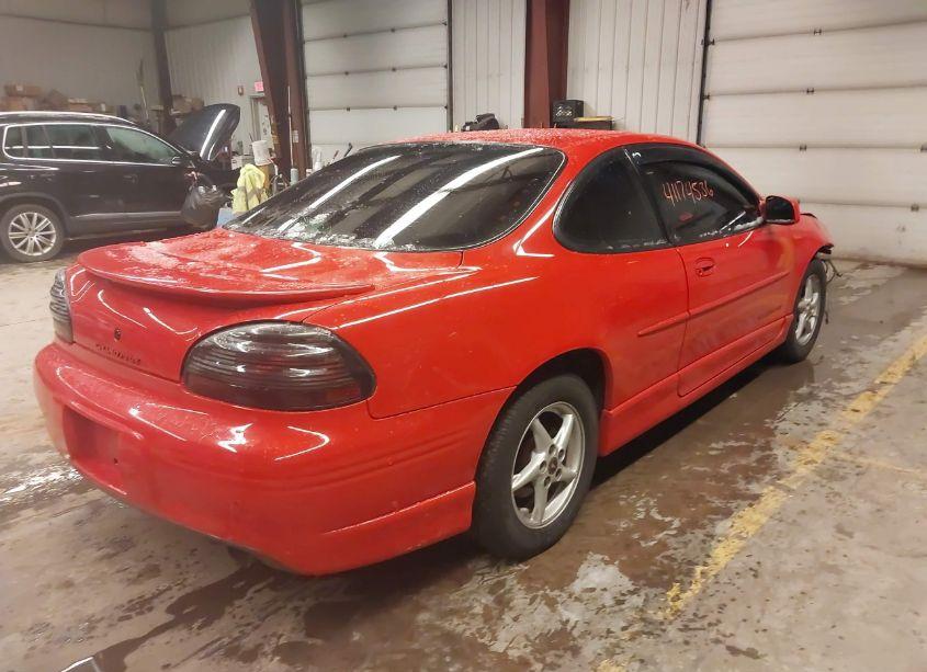 Photo 4 of 2000 Pontiac Grand PRIX GT (VIN 1G2WP12K6YF102829)