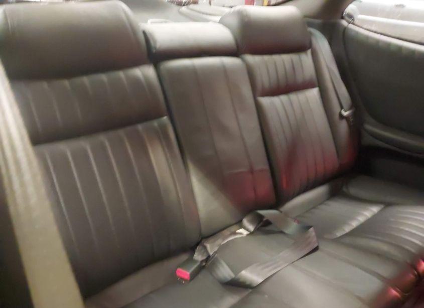 Photo 8 of 2000 Pontiac Grand PRIX GT (VIN 1G2WP12K6YF102829)