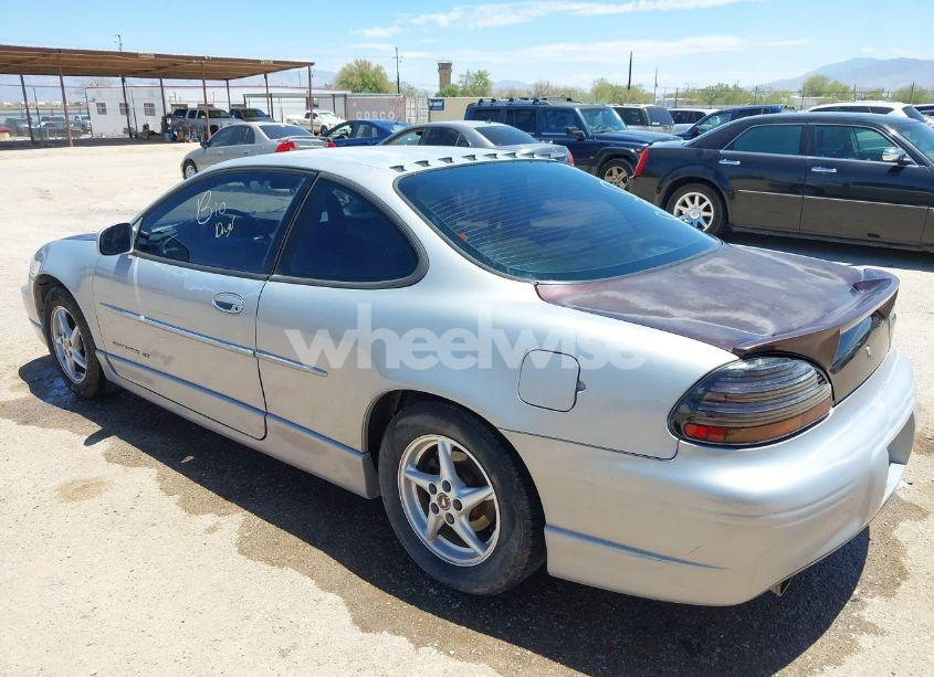 Photo 3 of 1999 Pontiac Grand PRIX GT (VIN 1G2WP12K8XF258725)
