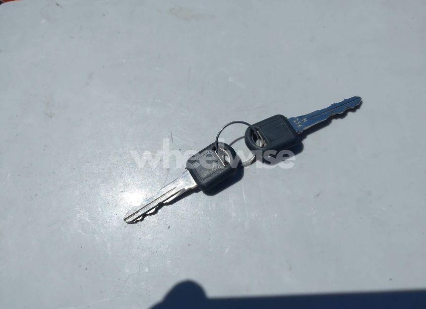 Photo 11 of 2002 Pontiac Grand PRIX GT (VIN 1G2WP52K12F252457)