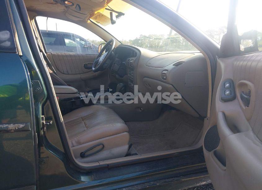 Photo 5 of 2000 Pontiac Grand PRIX GT (VIN 1G2WP52K1YF170625)