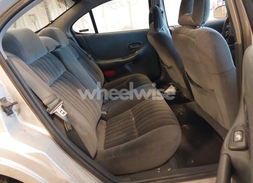 Photo 8 of 2001 Pontiac Grand PRIX GT (VIN 1G2WP52K21F174141)