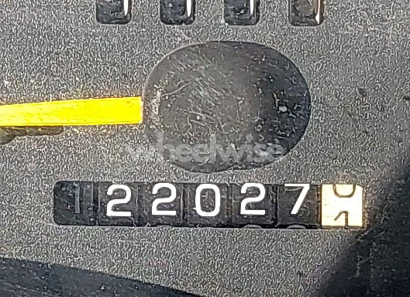 Photo 15 of 2000 Pontiac Grand PRIX GT (VIN 1G2WP52K4YF239467)