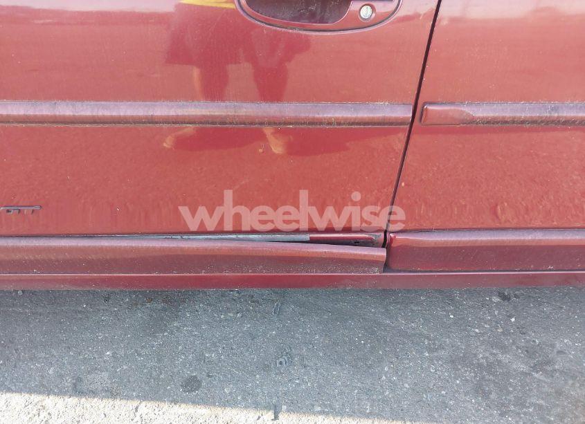 Photo 6 of 2002 Pontiac Grand PRIX GT (VIN 1G2WP52K62F292369)