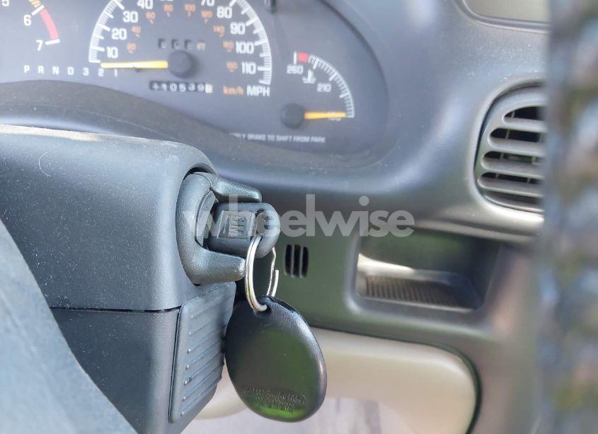 Photo 11 of 2001 Pontiac Grand PRIX GT (VIN 1G2WP52K71F120088)