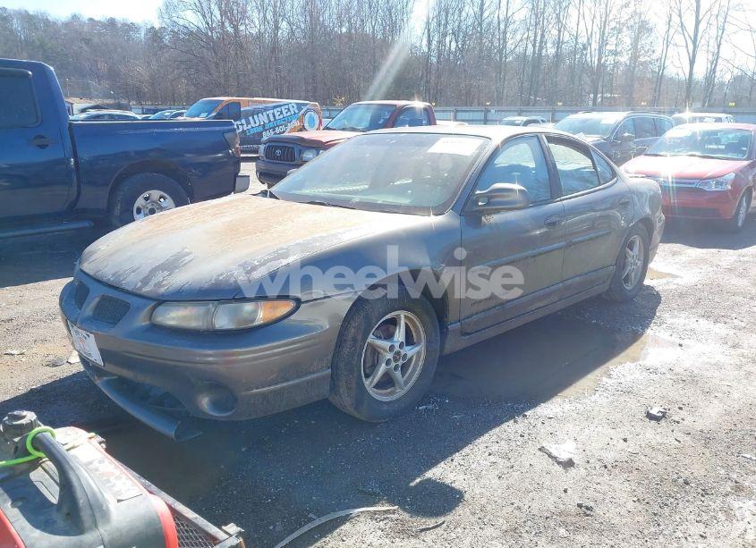Photo 2 of 2001 Pontiac Grand PRIX GT (VIN 1G2WP52K71F120088)