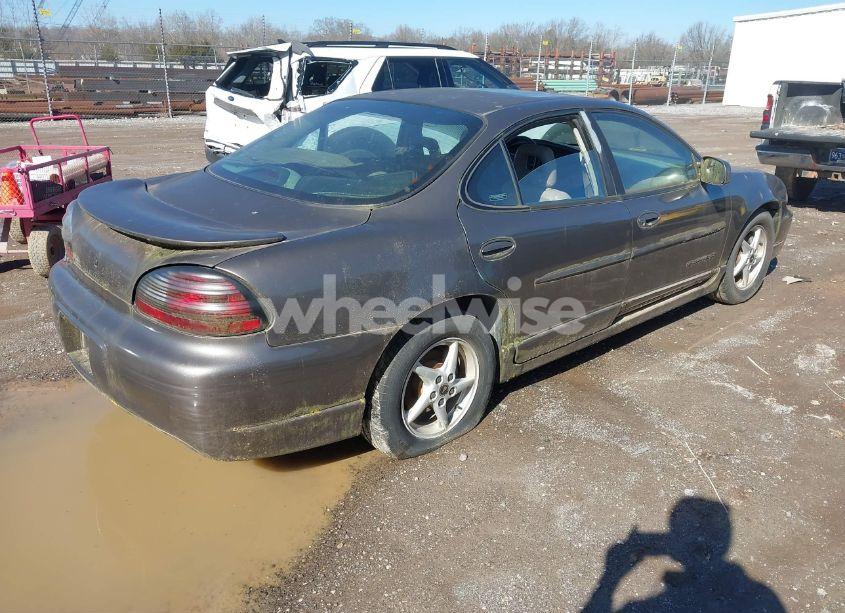 Photo 4 of 2001 Pontiac Grand PRIX GT (VIN 1G2WP52K71F120088)