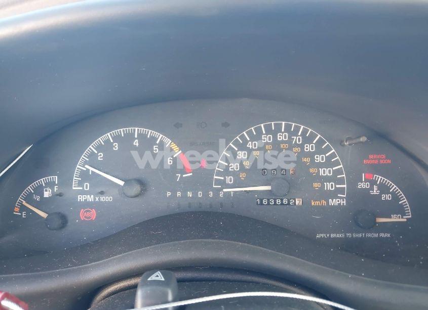 Photo 7 of 2002 Pontiac Grand PRIX GT (VIN 1G2WP52K82F207063)