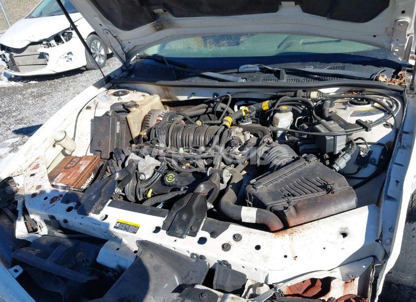 Photo 10 of 2002 Pontiac Grand PRIX GT (VIN 1G2WP52KX2F230599)