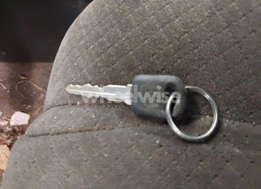 Photo 11 of 2002 Pontiac Grand PRIX GT (VIN 1G2WP52KX2F288129)