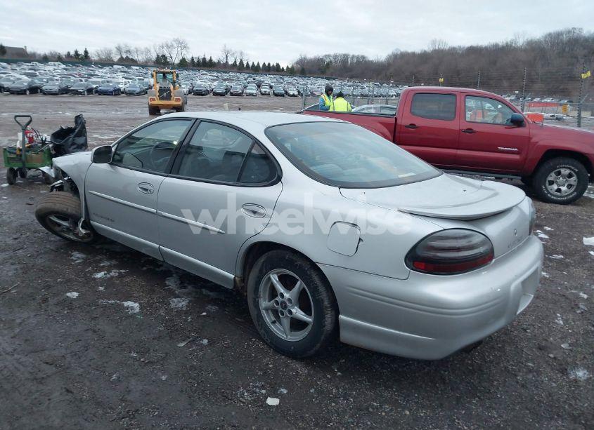 Photo 3 of 2003 Pontiac Grand PRIX GT (VIN 1G2WP52KX3F178277)