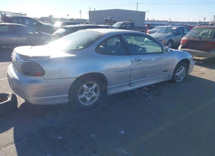 Photo 4 of 2001 Pontiac Grand PRIX GTP (VIN 1G2WR12151F153049)