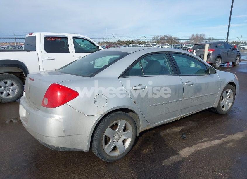 Photo 4 of 2010 Pontiac G6 (VIN 1G2ZA5E00A4117179)