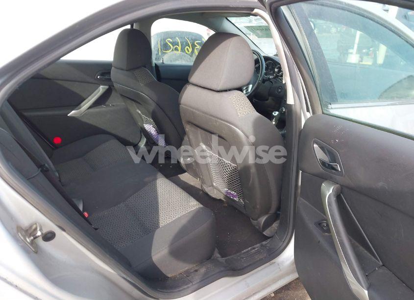 Photo 8 of 2010 Pontiac G6 (VIN 1G2ZA5E00A4117179)