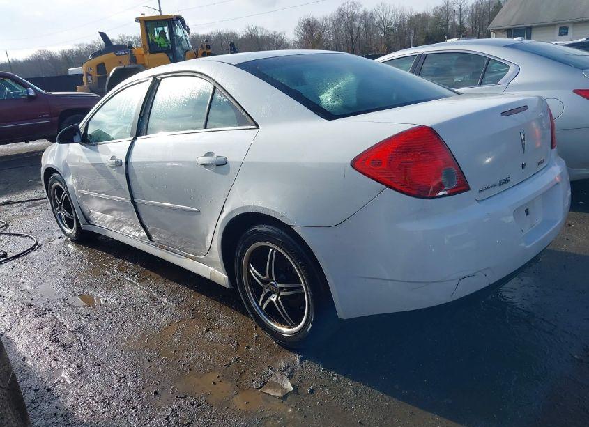 Photo 3 of 2010 Pontiac G6 (VIN 1G2ZA5E00A4153728)