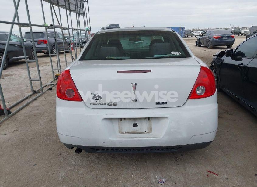 Photo 16 of 2010 Pontiac G6 (VIN 1G2ZA5E03A4126670)