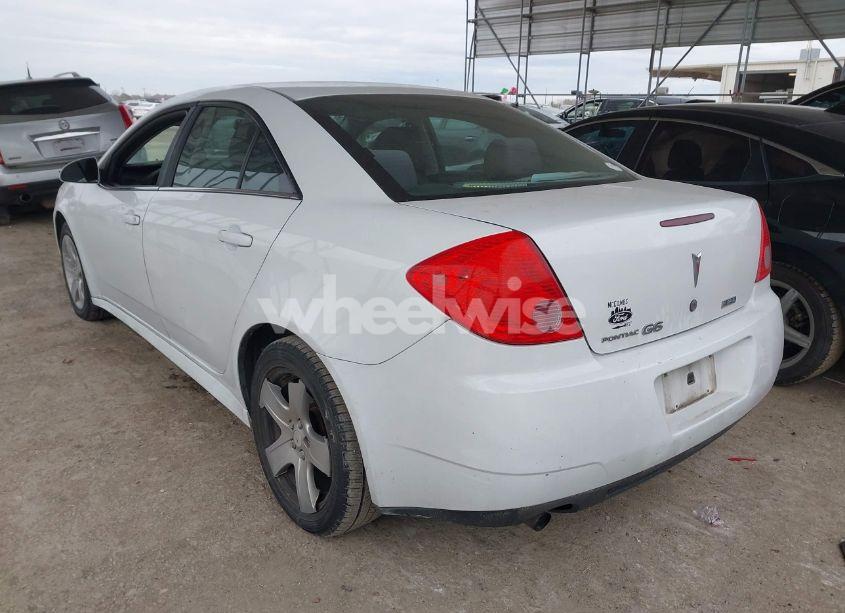 Photo 3 of 2010 Pontiac G6 (VIN 1G2ZA5E03A4126670)
