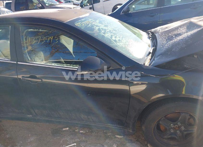 Photo 13 of 2010 Pontiac G6 (VIN 1G2ZA5E07A4151104)