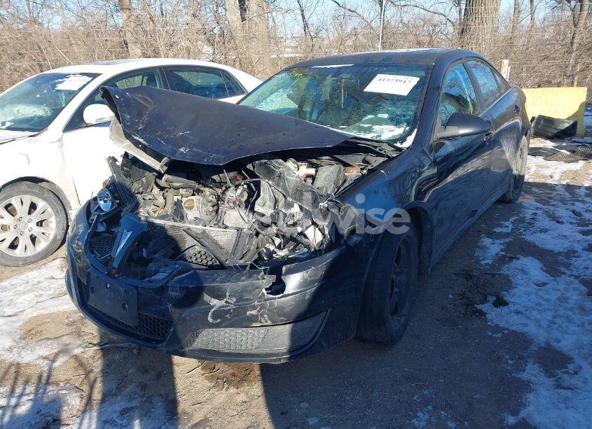 Photo 2 of 2010 Pontiac G6 (VIN 1G2ZA5E07A4151104)