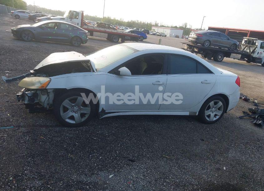 Photo 15 of 2010 Pontiac G6 (VIN 1G2ZA5E09A4125667)