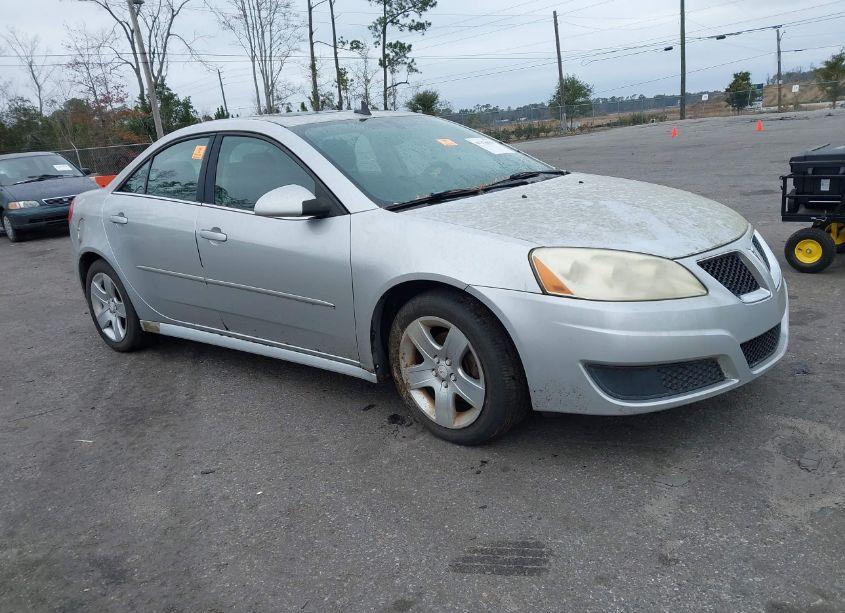 2010 Pontiac G6 (VIN 1G2ZA5E09A4131551) main photo
