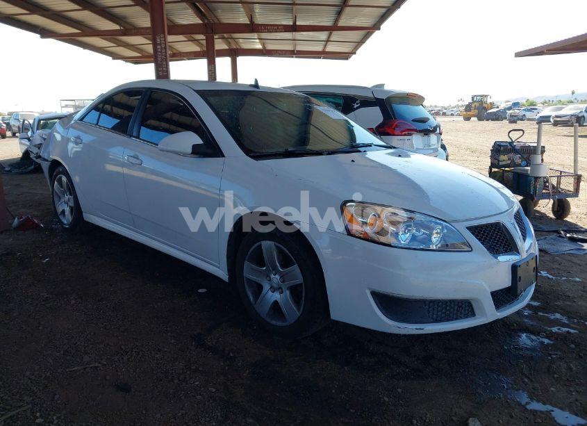 2010 Pontiac G6 (VIN 1G2ZA5E0XA4148729) main photo