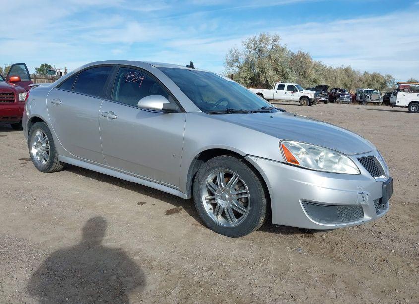2010 Pontiac G6 (VIN 1G2ZA5EB7A4108142) main photo