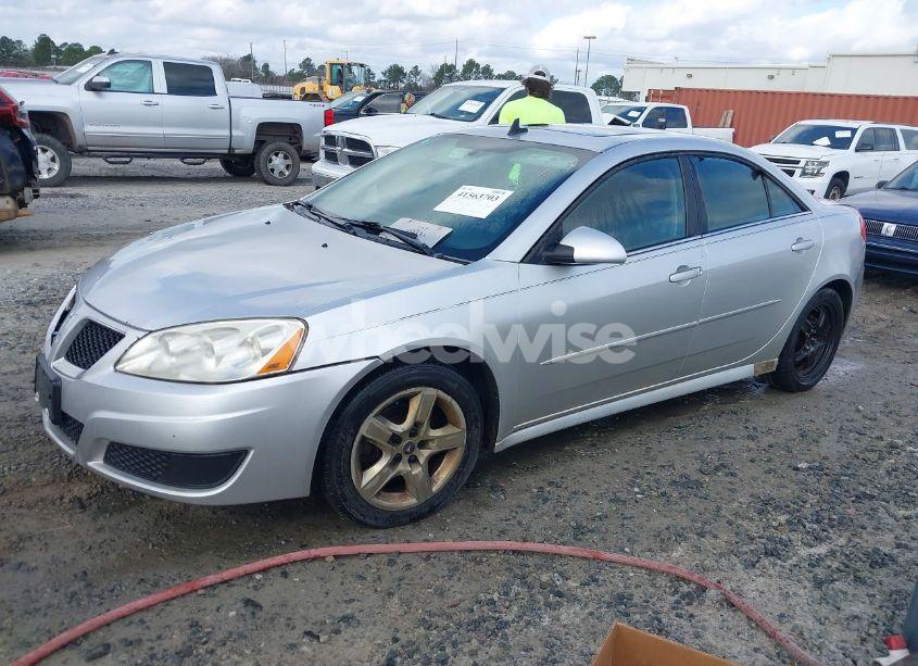 Photo 2 of 2010 Pontiac G6 (VIN 1G2ZA5EB7A4165263)