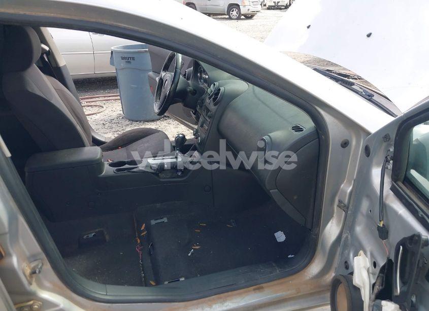 Photo 5 of 2010 Pontiac G6 (VIN 1G2ZA5EB7A4165263)