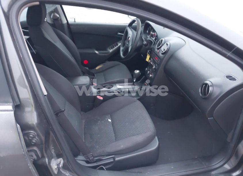 Photo 5 of 2007 Pontiac G6 VALUE LEADER (VIN 1G2ZF58BX74209617)