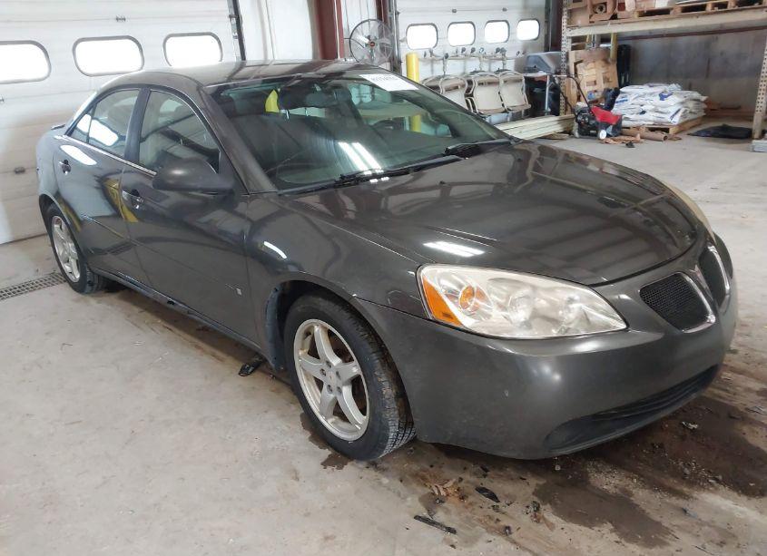 2007 Pontiac G6 (VIN 1G2ZG58N574118147) main photo